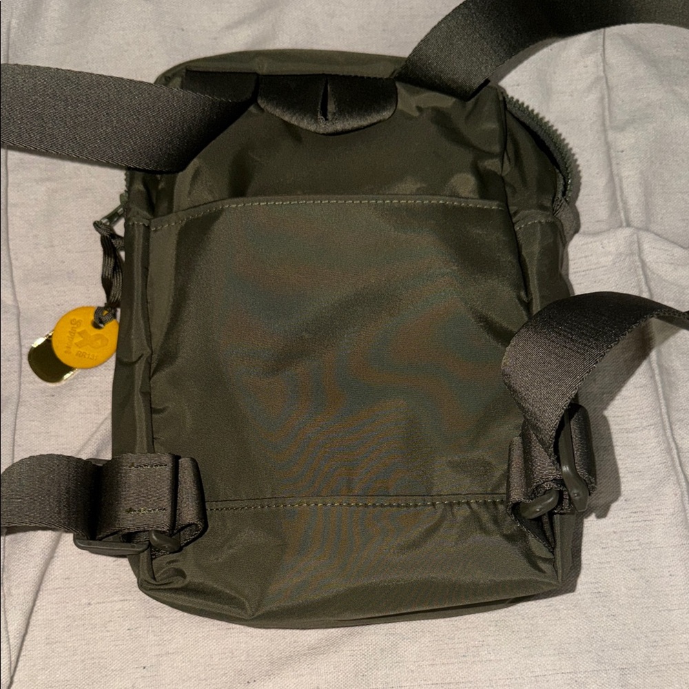 R. Riveter Olive Green BackPack Bag with Organizer Pocket - Picture 8 of 13